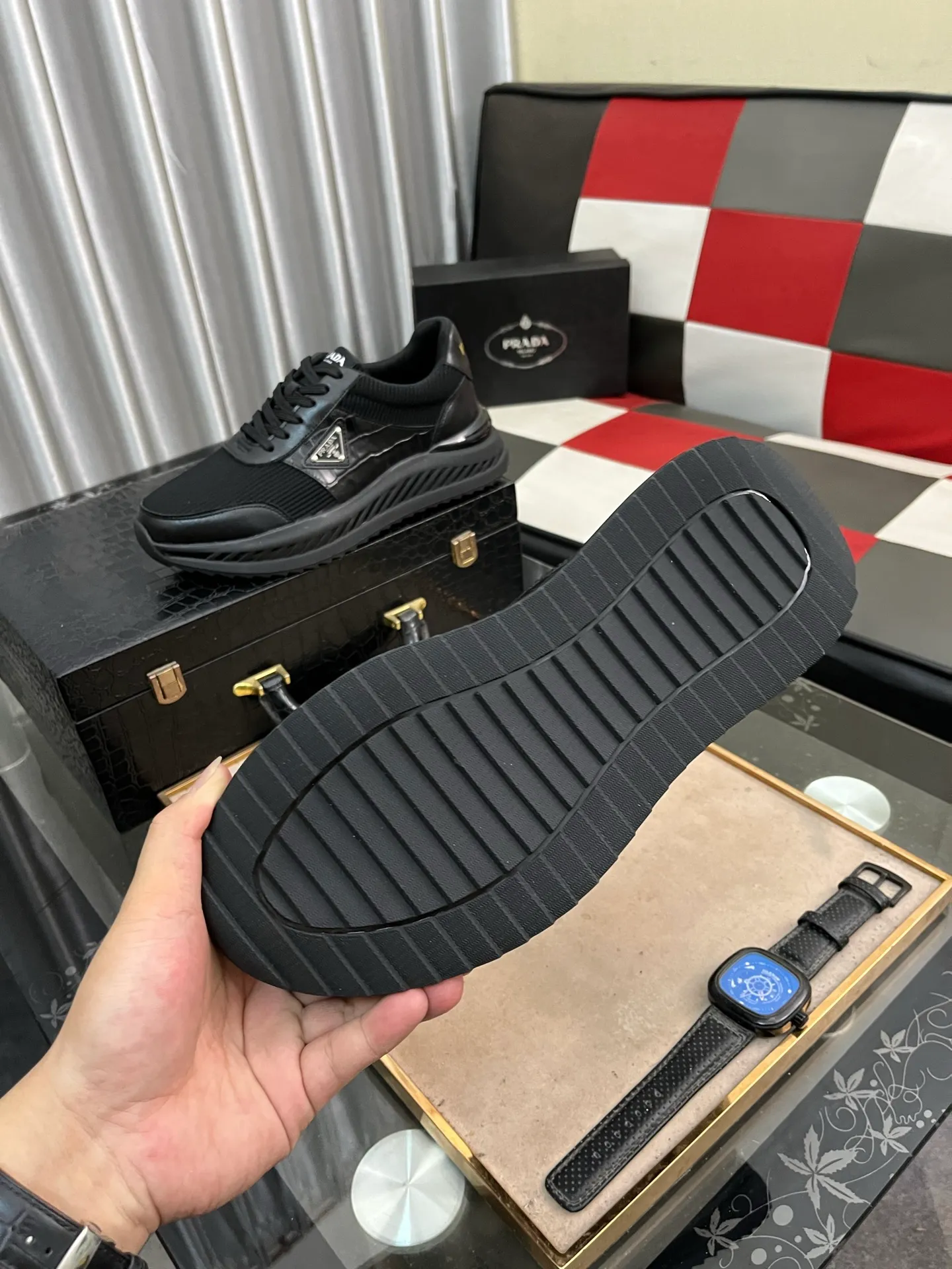 Men's shoes 💰458⌚️⌚️[PRADA] Prada Hong Kong counter casual shoes, counter quality, high-quality workmanship, uppers made of imported breathable fly-knit mesh fabric, comfortable and breathable lining, original air-cushion elastic outsole, casual fashion, high-end quality, size: 38-444️⃣Colors available